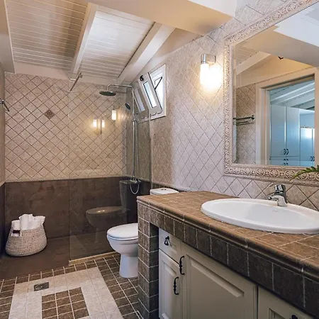 Villa Aithra Country House