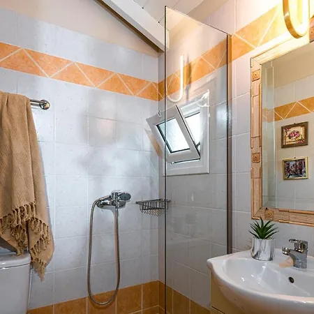 Villa Aithra Country House